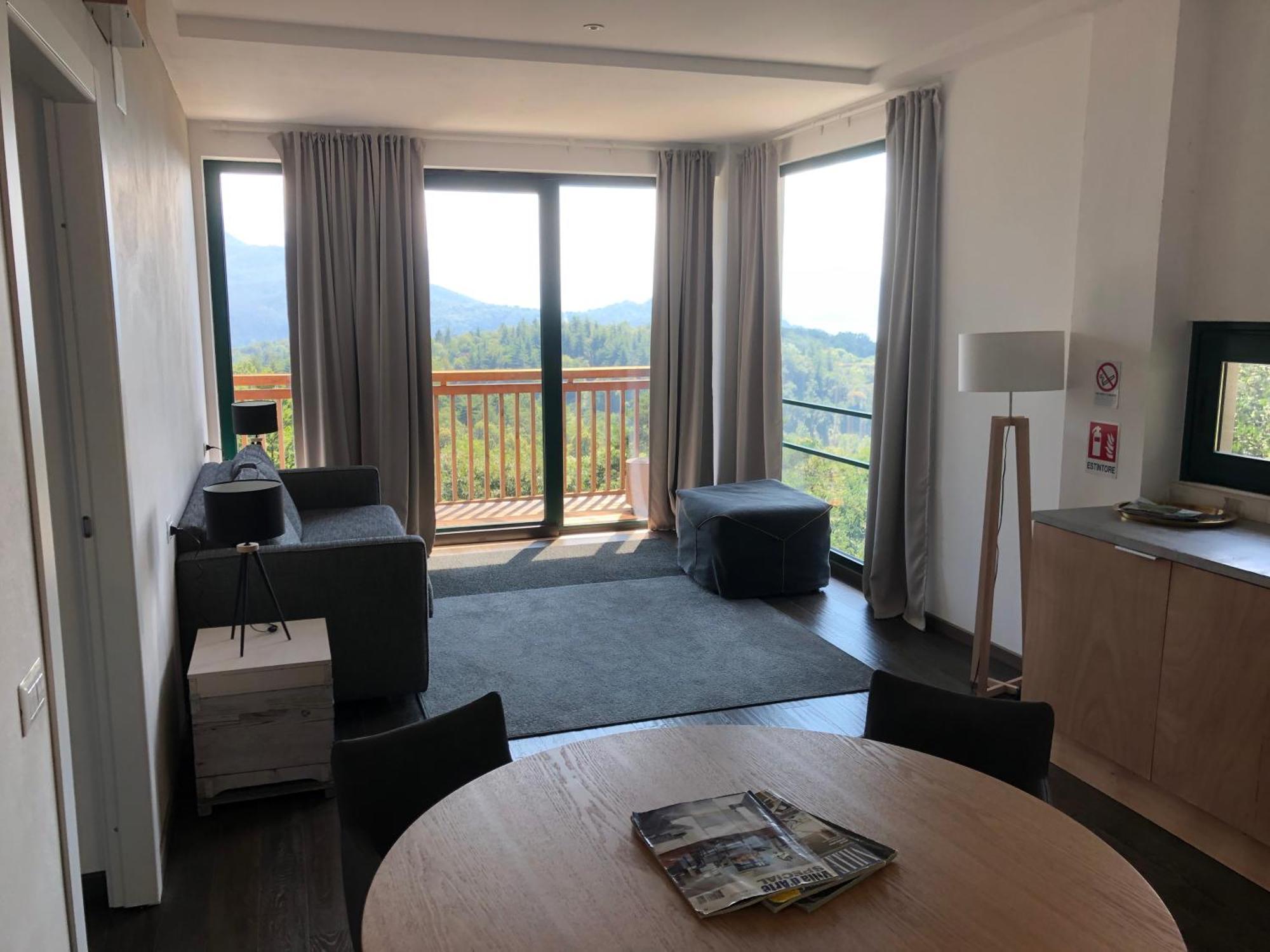 Agriturismo Voeuja Lago Maggiore Luino Exterior foto
